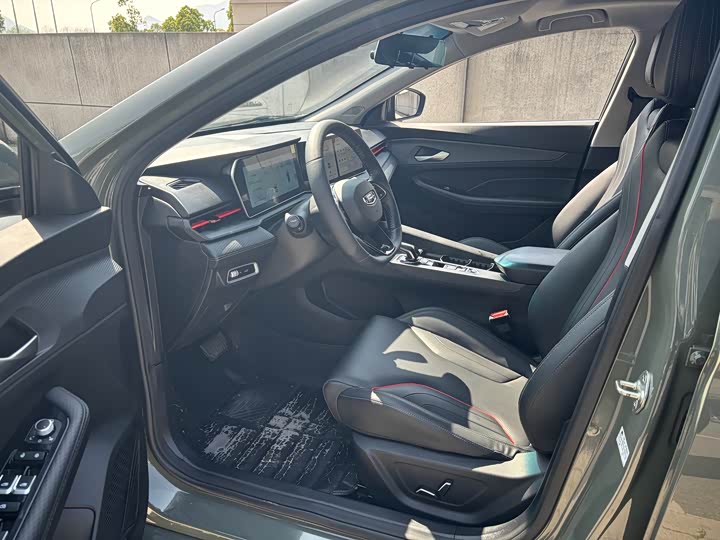 Фото 5 - Geely Binrui