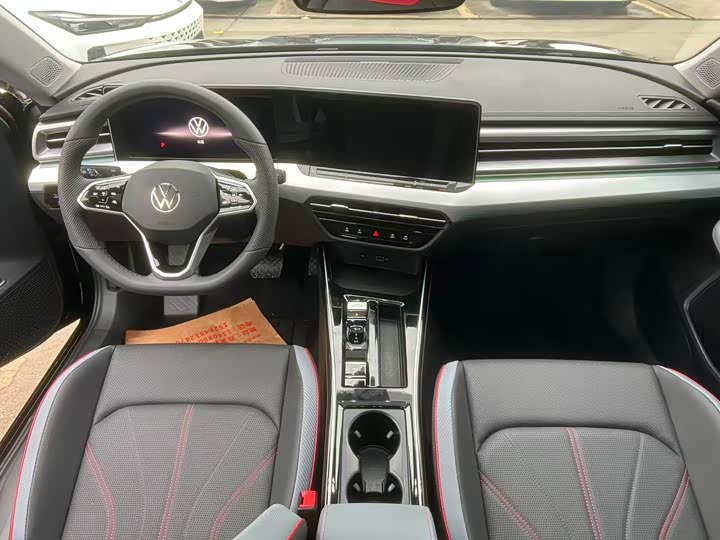 Photo 7 - Volkswagen Lamando L