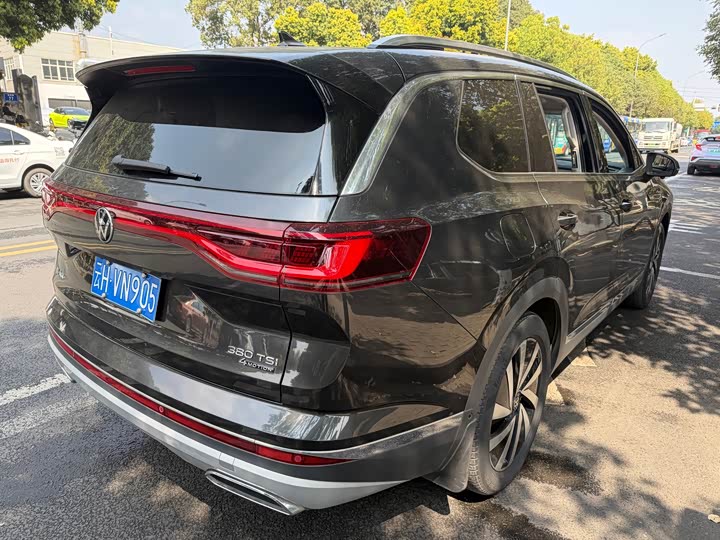 Фото 7 - Volkswagen Talagon