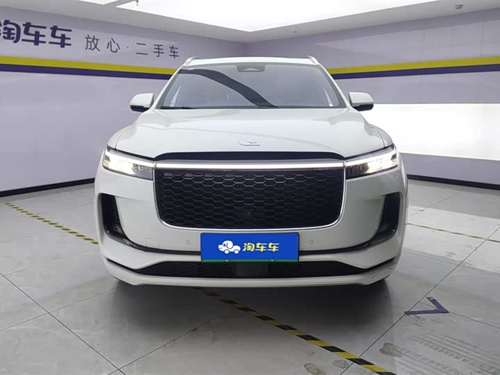 Фото 2 - LiXiang One