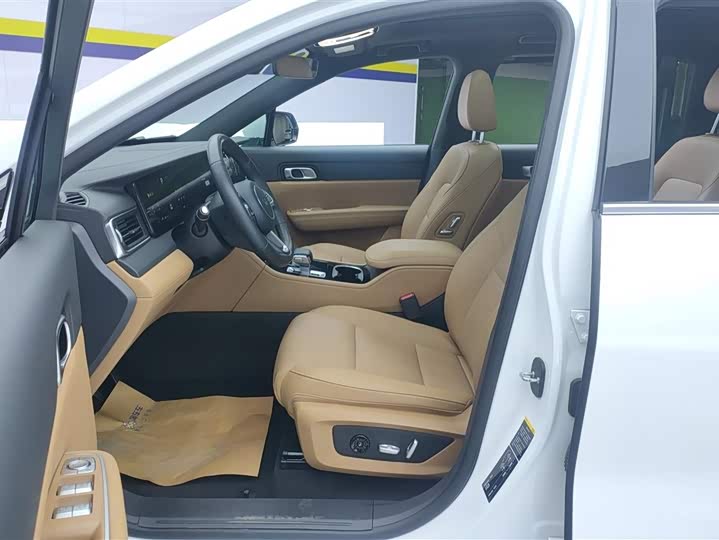 Фото 9 - LiXiang One