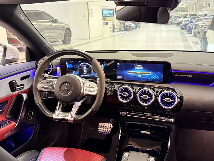 Фото 5 - Mercedes-Benz CLA-Class AMG