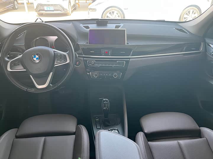 Фото 5 - BMW X1