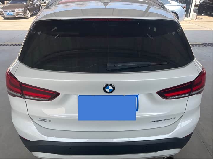 Фото 7 - BMW X1