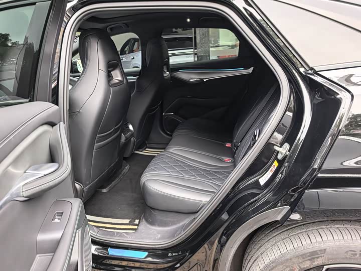 Фото 4 - BYD Sea Lion 07 EV