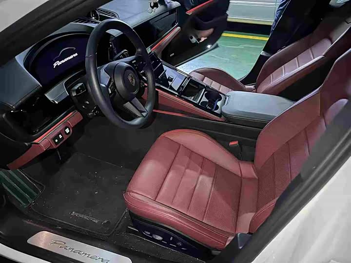 Фото 6 - Porsche Panamera