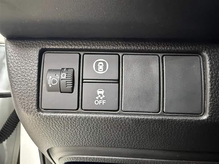 Фото 9 - Honda XR-V