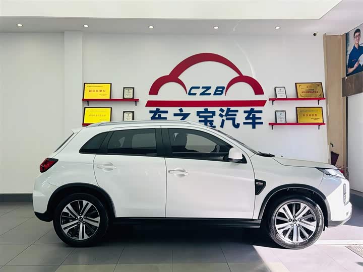 Фото 8 - Mitsubishi ASX