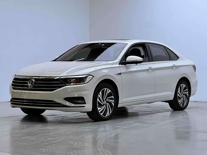 Фото 1 - Volkswagen Sagitar L