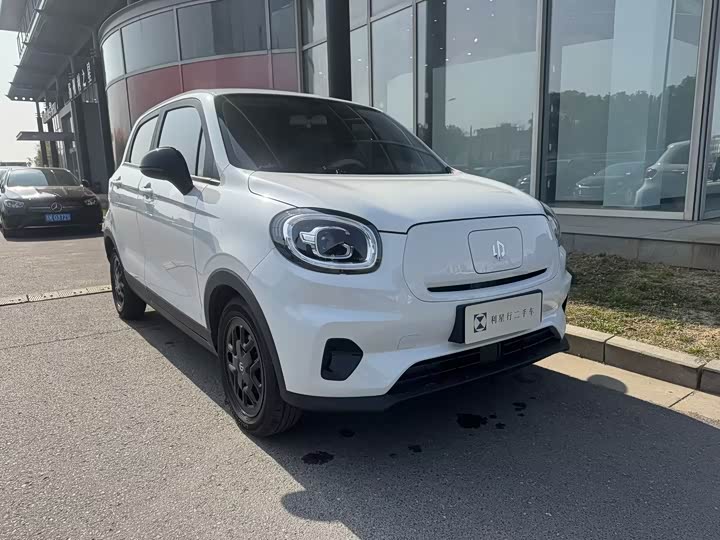 Photo 2 - Leapmotor T03