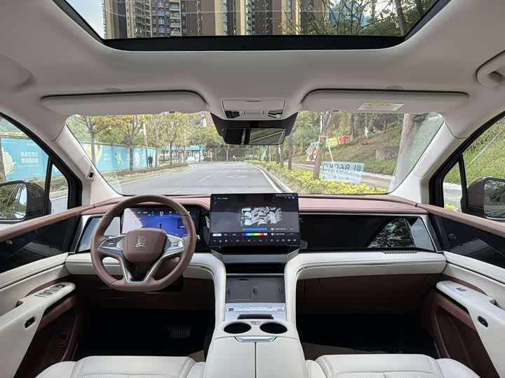 Фото 3 - BYD Xia