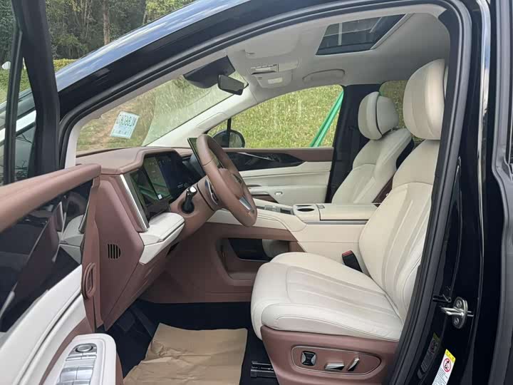 Фото 9 - BYD Xia