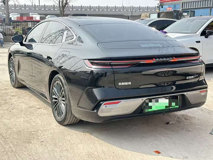 Photo 9 - Geely Galaxy Starshine 8 EM-i