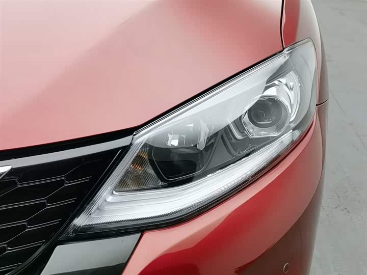 Photo 7 - Nissan Tiida