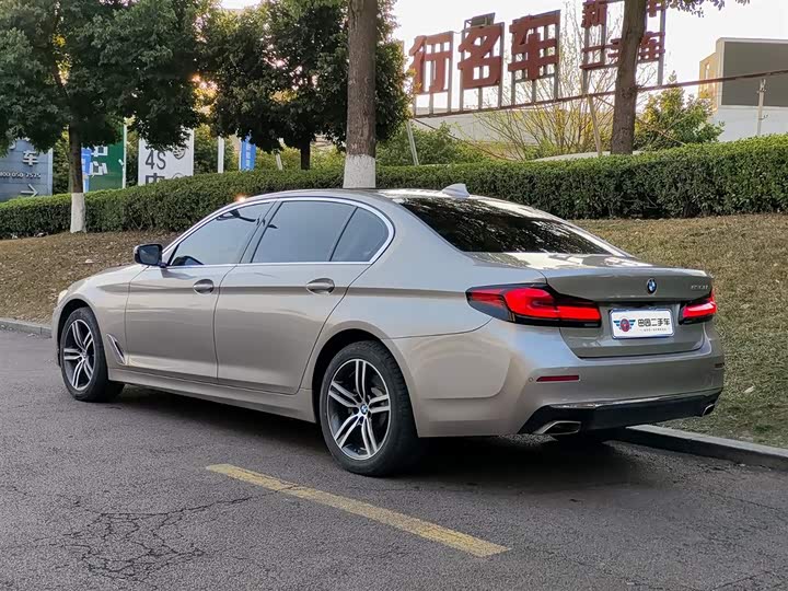 Фото 4 - BMW 5 Series