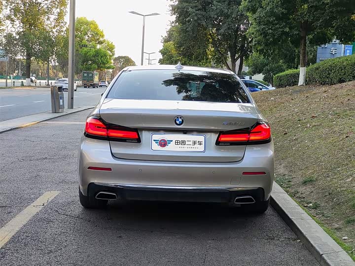 Фото 5 - BMW 5 Series