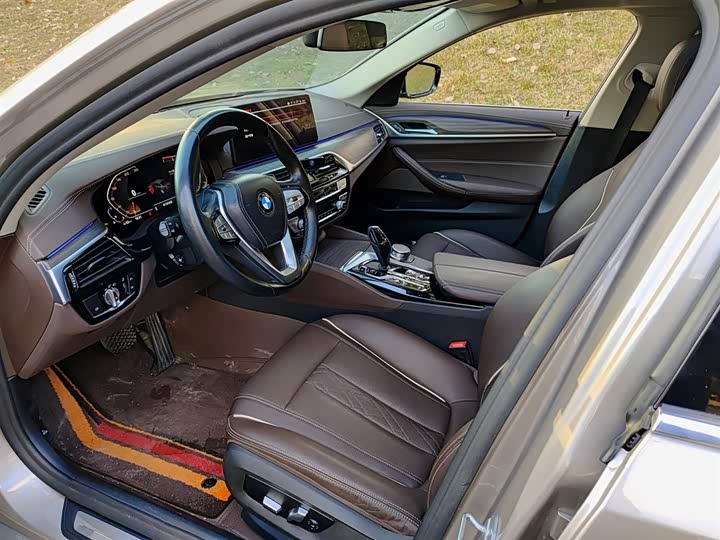 Фото 7 - BMW 5 Series