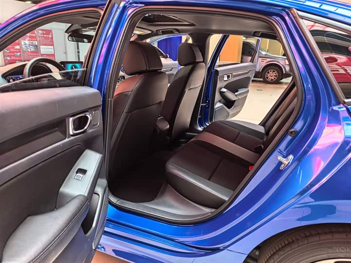 Фото 7 - Honda Civic