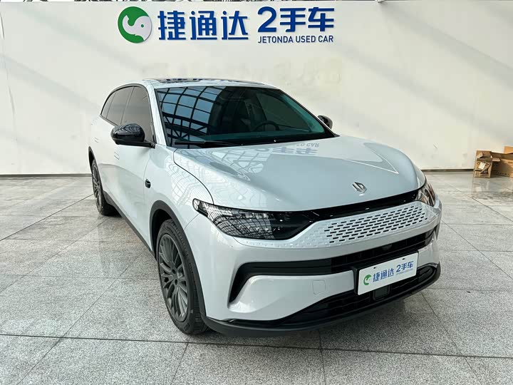 Photo 7 - Leapmotor C11