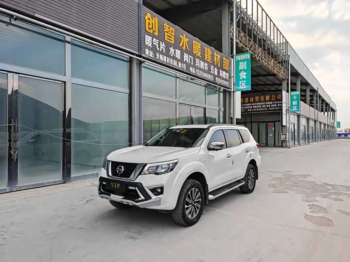 Фото 1 - Nissan Terra