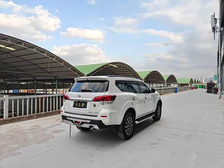 Фото 6 - Nissan Terra