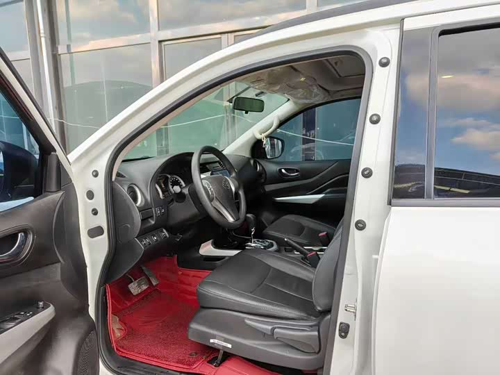 Фото 7 - Nissan Terra