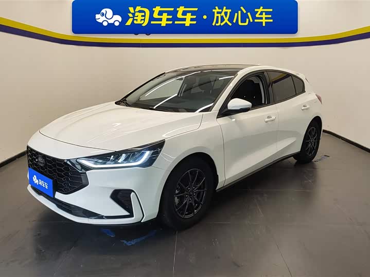 Фото 1 - Ford Focus