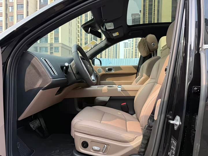 Фото 5 - LiXiang L6