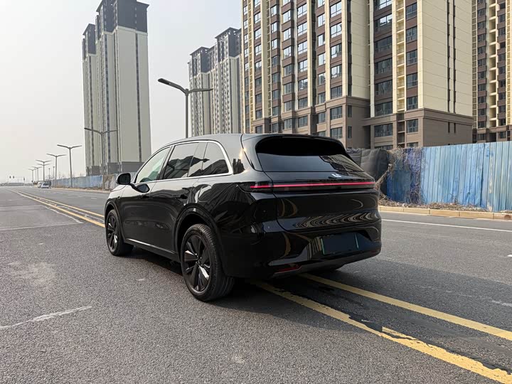 Фото 9 - LiXiang L6