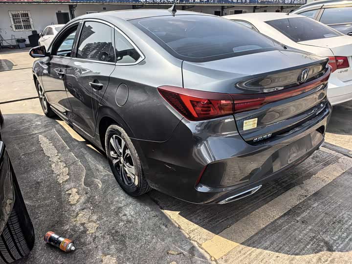 Фото 6 - Changan Eado Plus