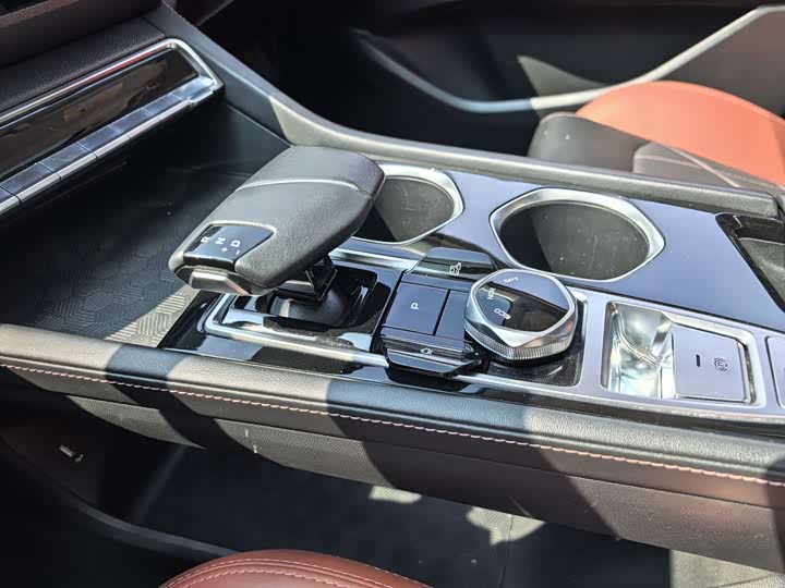 Фото 9 - Changan Eado Plus