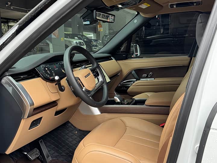 Photo 2 - Land Rover Range Rover