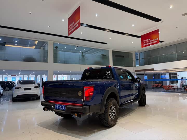 Фото 3 - Ford F-150 Raptor