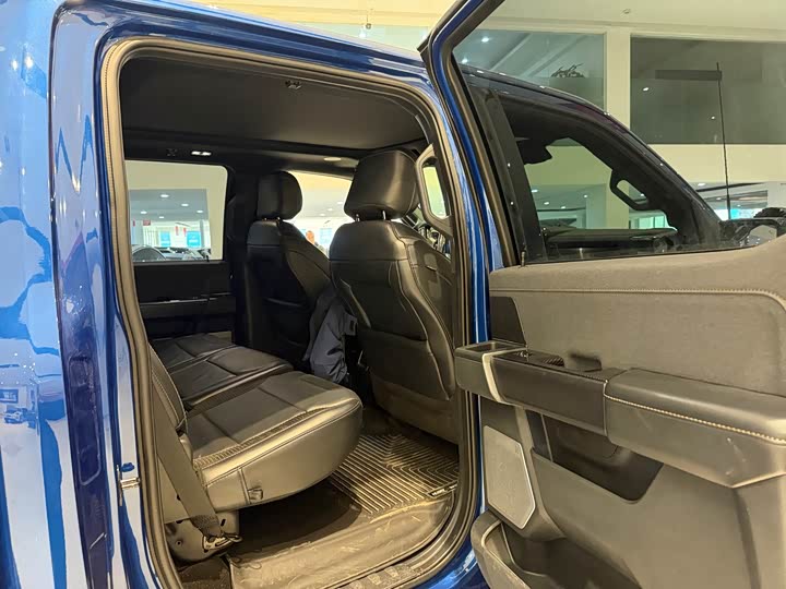 Фото 7 - Ford F-150 Raptor