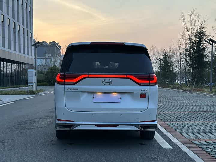 Zdjęcie 4 - GAC Trumpchi M8