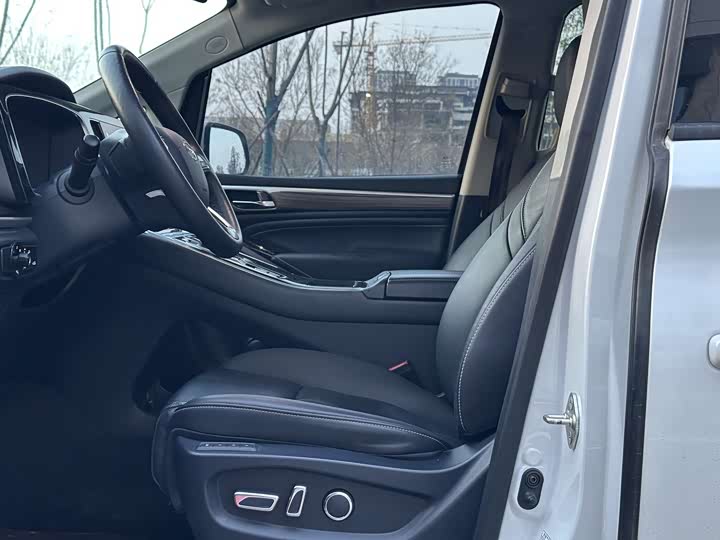 Zdjęcie 7 - GAC Trumpchi M8