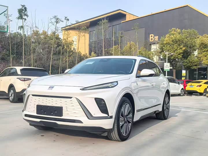 Photo 1 - Buick Electra E5