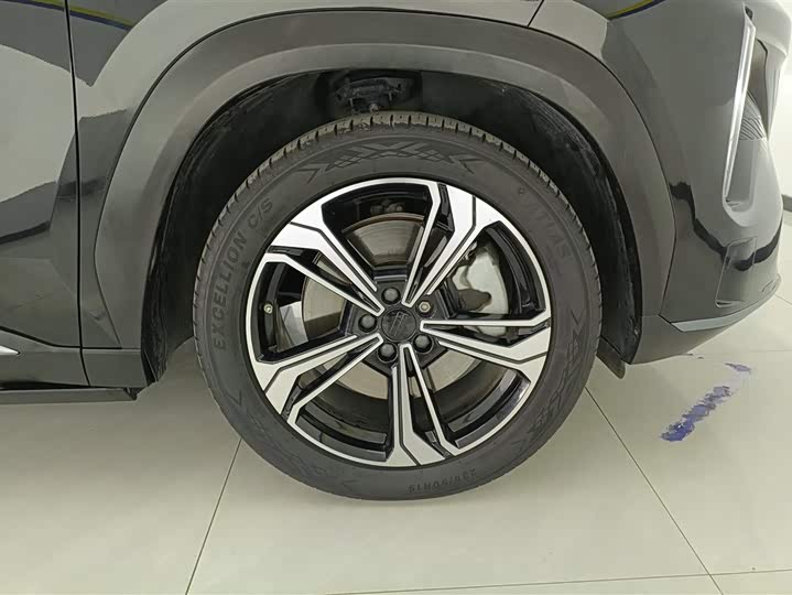 Фото 6 - Geely Galaxy L7