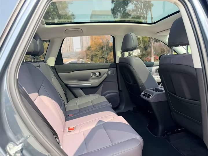 Фото 4 - Leapmotor C10