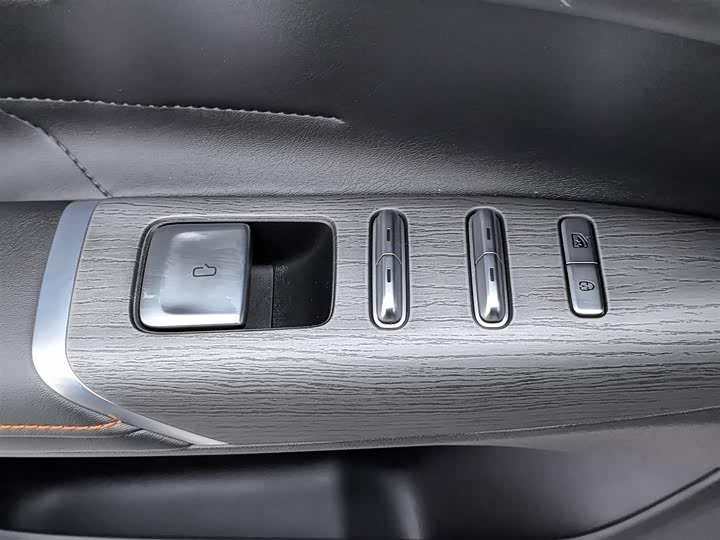 Фото 9 - Changan CS75 Plus