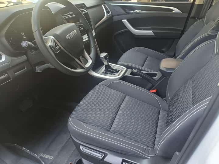 Фото 6 - Maxus T70