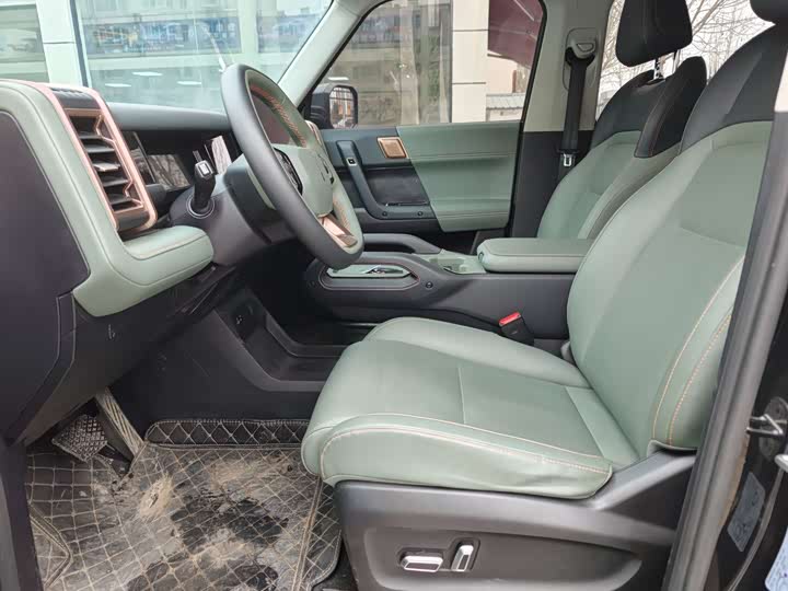 Фото 8 - Chery iCar 03