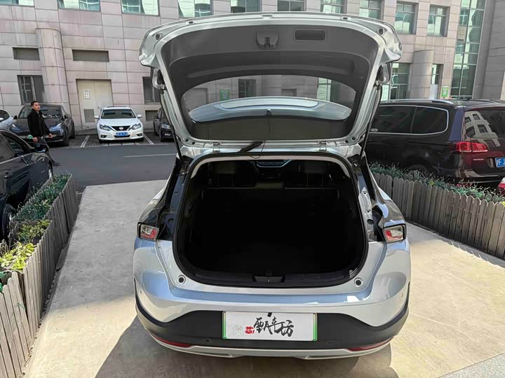 Фото 6 - Chevrolet Menlo