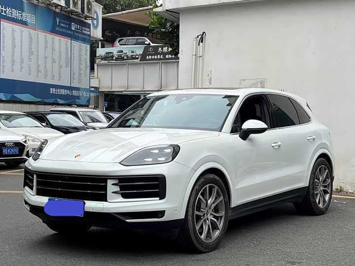 Фото 1 - Porsche Cayenne