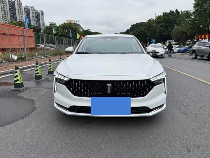 Фото 2 - Bestune B70