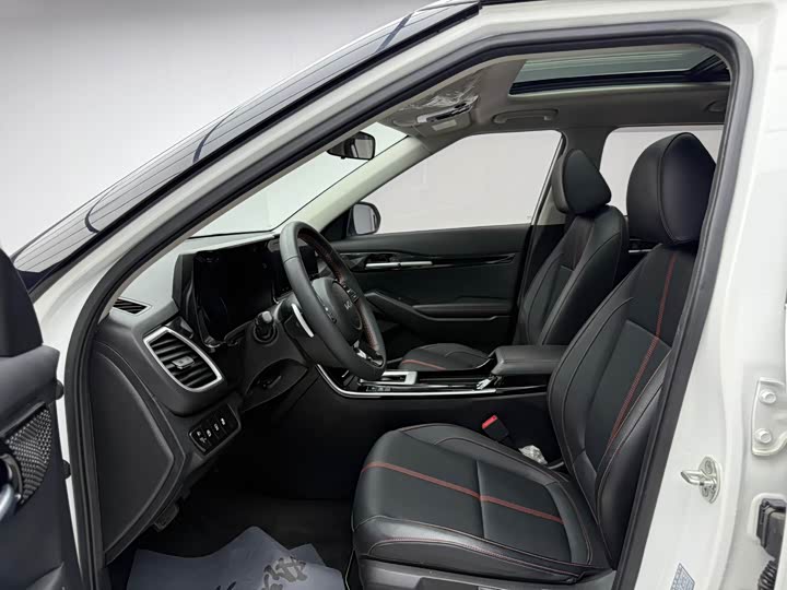 Фото 7 - Kia KX3