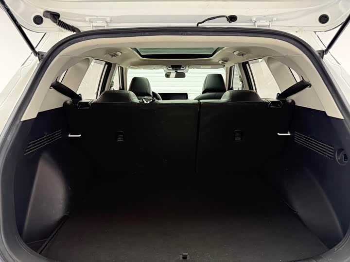 Фото 9 - Kia KX3