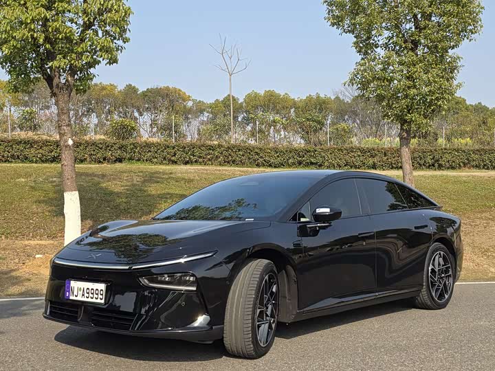 Фото 1 - XPeng F57