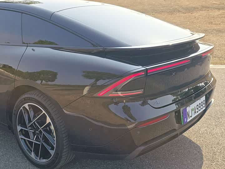 Фото 6 - XPeng F57