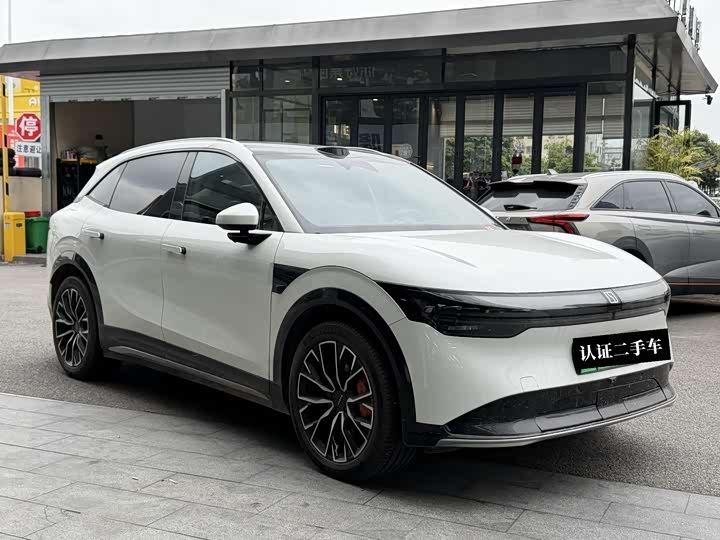 Фото 4 - Zeekr 7X